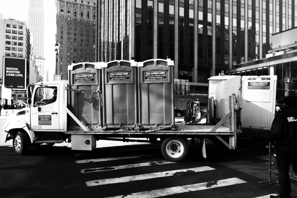 Best Porta potty for special events  in Summit, WA